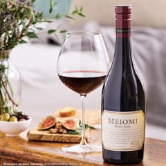 Wine &amp; Riedel Glasses Gifts