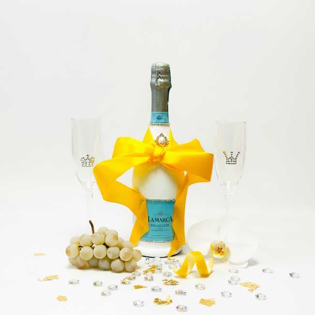 Hand Painted Sparkling Wine And Flutes Gift Set
