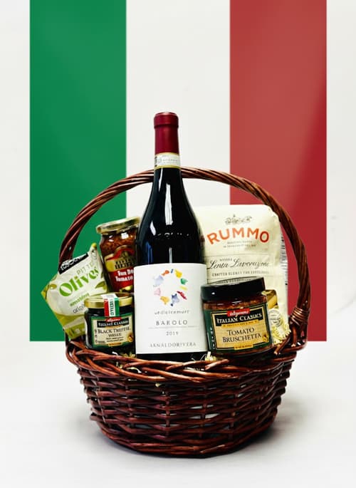 Barolo Arnaldo Rivera Undicicomuni Italian Wine Gift basket