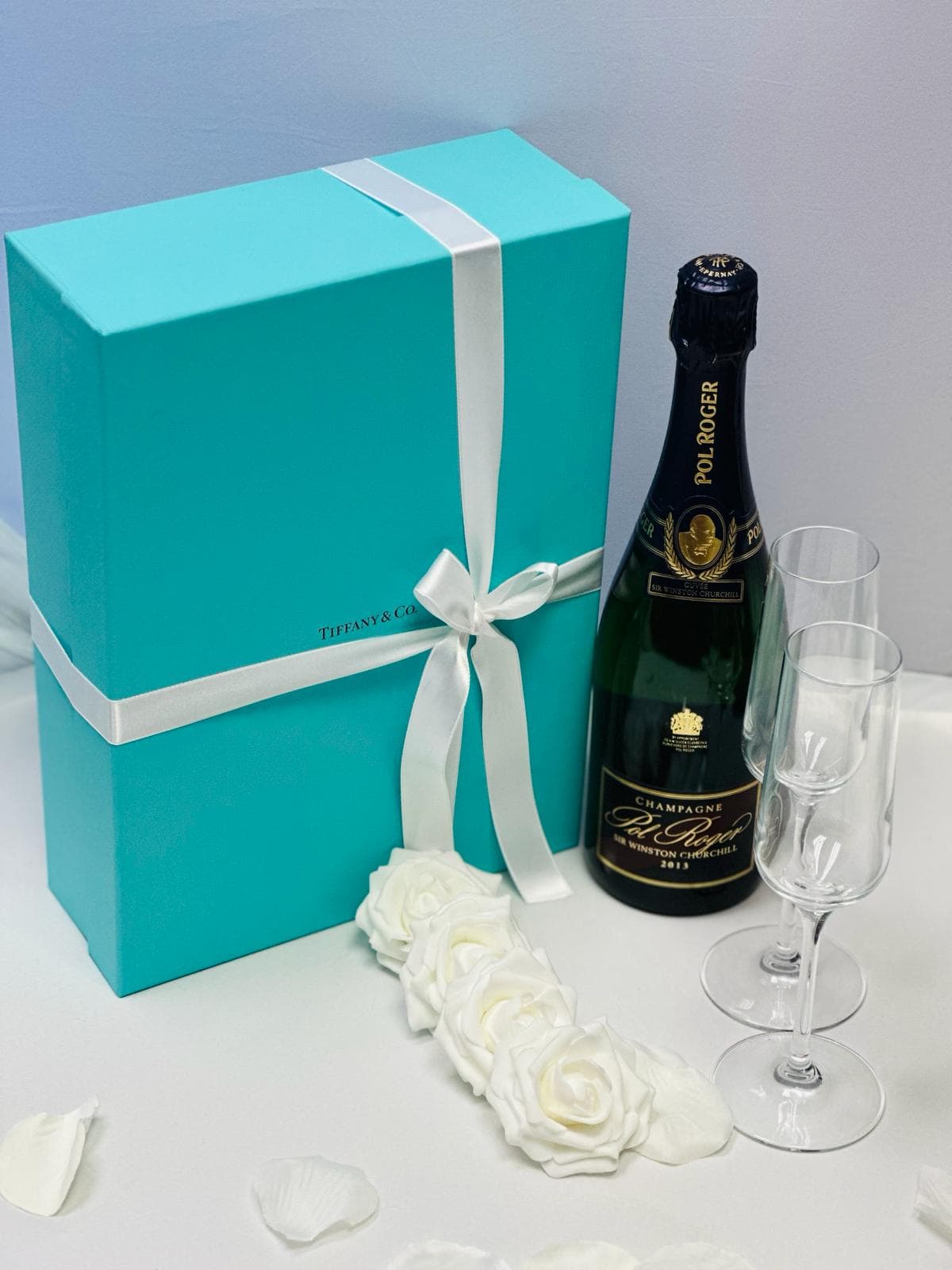 Pol Roger Cuvée Sir Winston Churchill & Tiffany Champagne Flutes Set