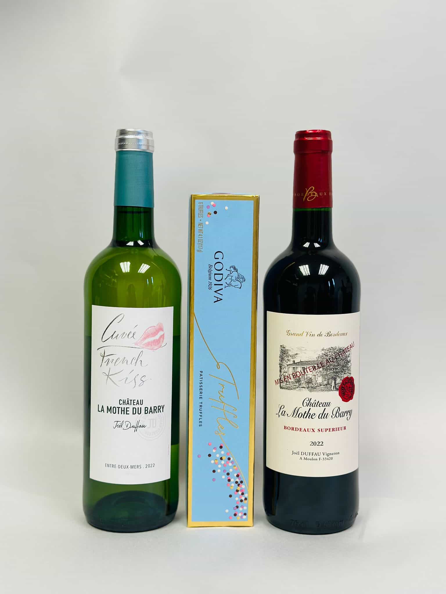 Château La Mothe Du Barry Bordeaux Red & White Wine Set