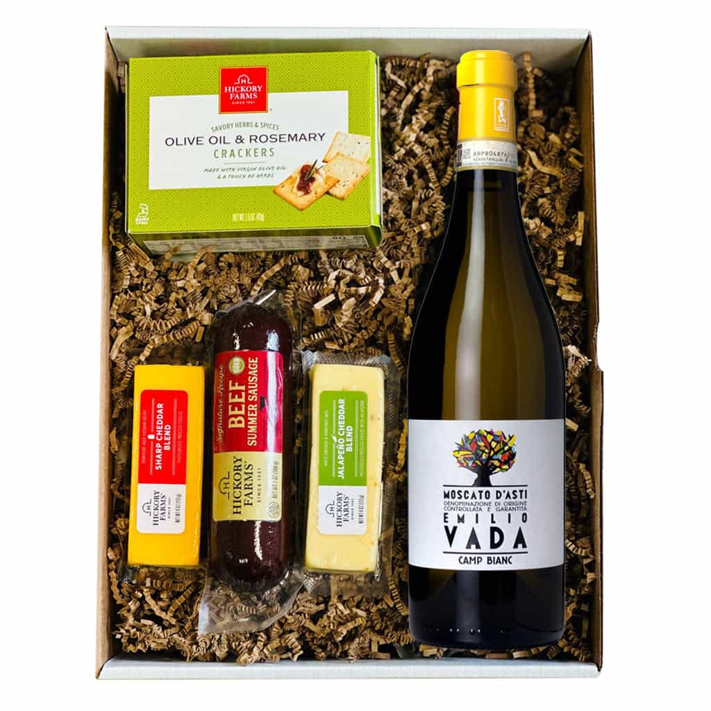 Emilio Vada Moscato d’Asti Wine And Cheese Gift Box