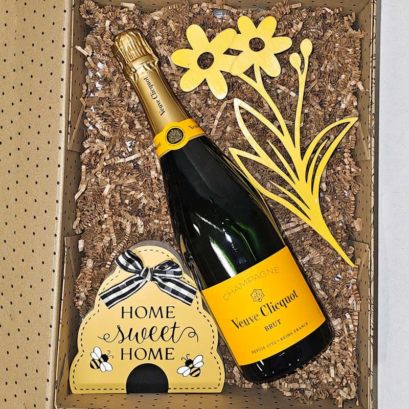 Veuve Clicquot Home Sweet Home Summer Edition