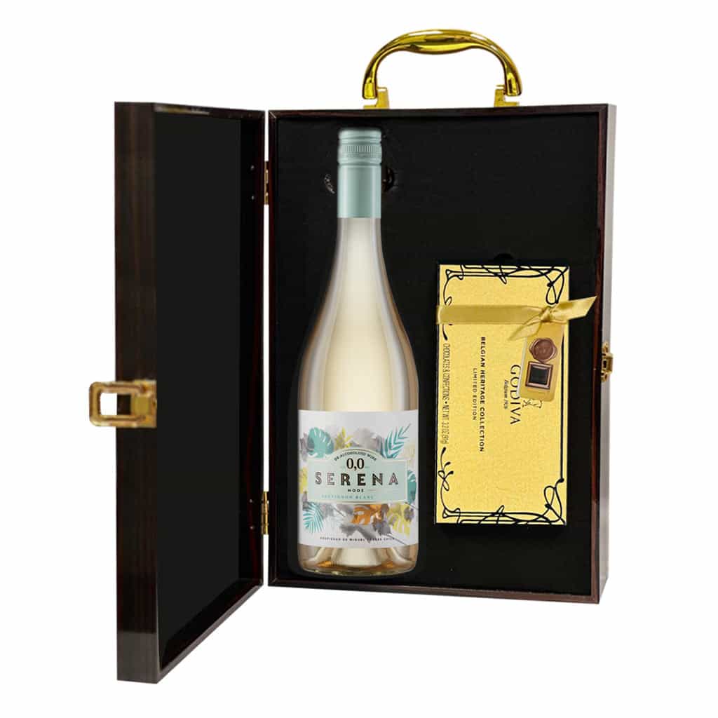 Serena Mode 0.0 Sauvignon Blanc And Godiva Chocolate Gift Set