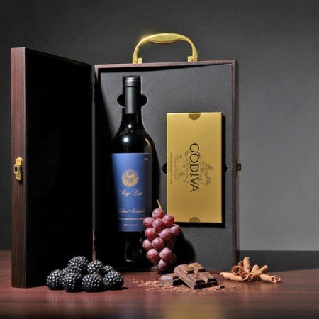 Stags' Leap Reserve Cabernet And Godiva Chocolate Gift Box