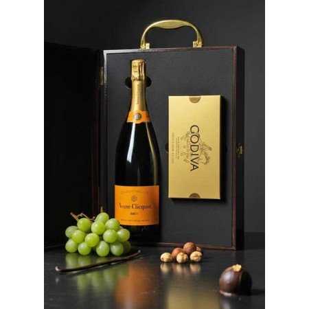 Veuve Clicquot Brut Champagne And Godiva 8 Pc Chocolate Gift Box