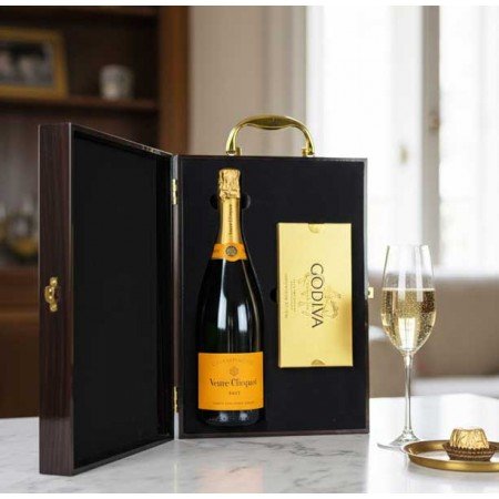 Veuve Clicquot Brut Champagne And Godiva 8 Pc Chocolate Gift Box