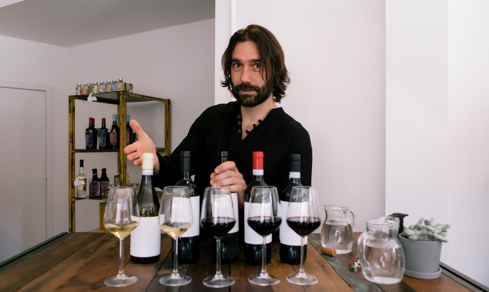 Best Wine for Beginners: From First Pour to Favorite Bottle
