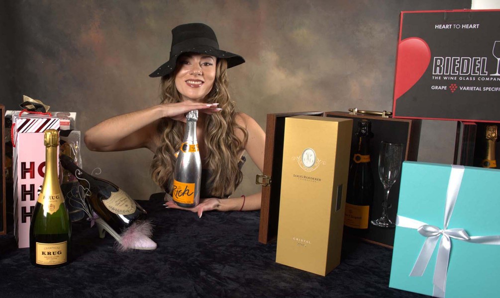 Best Gifts For Champagne Lovers Best Gifts For Champagne Lovers