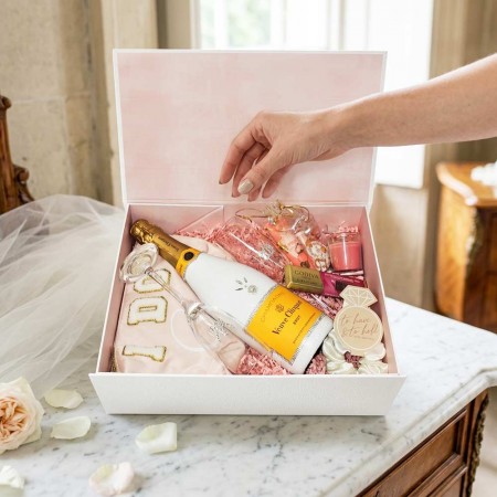 Bride To Be Wedding Celebration Gift Box