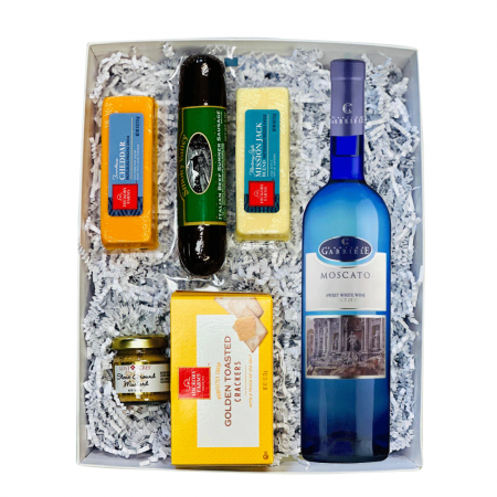 Cantina Gabriele Moscato Wine And Cheese Gift Box Cantina Gabriele Moscato Wine And Cheese Gift Box