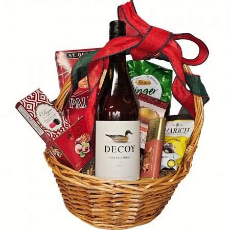Decoy Chardonnay Gourmet Delights Gift Basket