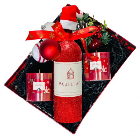 Hand-Painted Le Pauillac de Château Latour Wine Christmas Gift Basket Hand-Painted Le Pauillac de Château Latour Wine Christmas Gift Basket