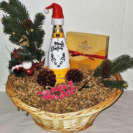 Christmas Gift Basket With Veuve Clicquot & Chocolates Christmas Gift Basket With Veuve Clicquot & Chocolates