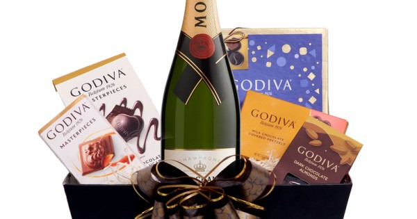 MOËT &amp; CHANDON - アードベッグ ヘビーヴェーパー 箱入り、2本セット MOËT & CHANDON - アードベッグ ヘビーヴェーパー 箱入り、2本