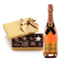 moet-rose-with-godiva-