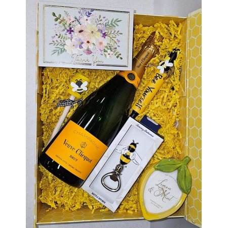 Spring-Themed Veuve Clicquot Gift Set