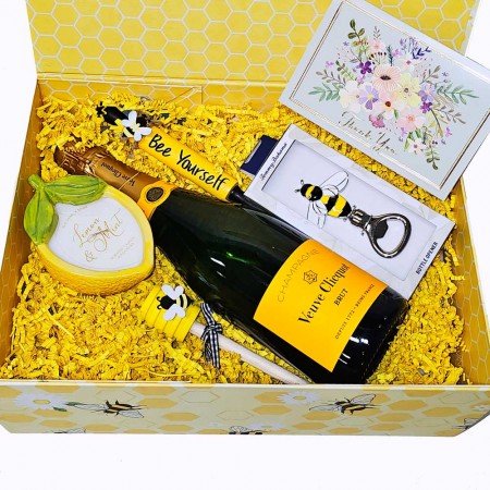 Spring-Themed Veuve Clicquot Gift Set