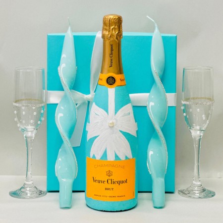 Hand-Painted Veuve Clicquot, Tiffany Champagne Flutes and Candle Gift Set Hand-Painted Veuve Clicquot, Tiffany Champagne Flutes and Candle Gift Set