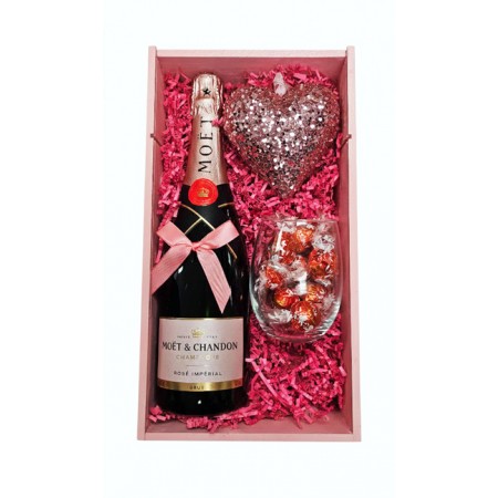 Moet and Chandon Champagne with Valentine Gift Box