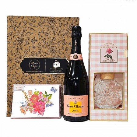 Celebration Veuve Clicquot Champagne Gift Set