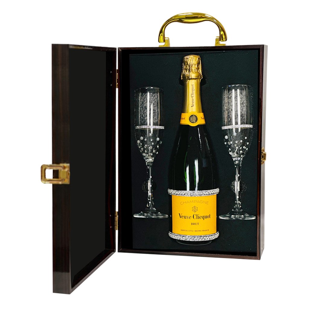 Veuve Clicquot Brut Toast Gift Set - Buy Online