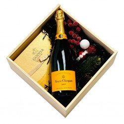 Veuve Champagne Christmas Gift Basket