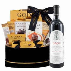 Daou Soul Of A Lion And Godiva Black & Gold Celebration Gift Basket