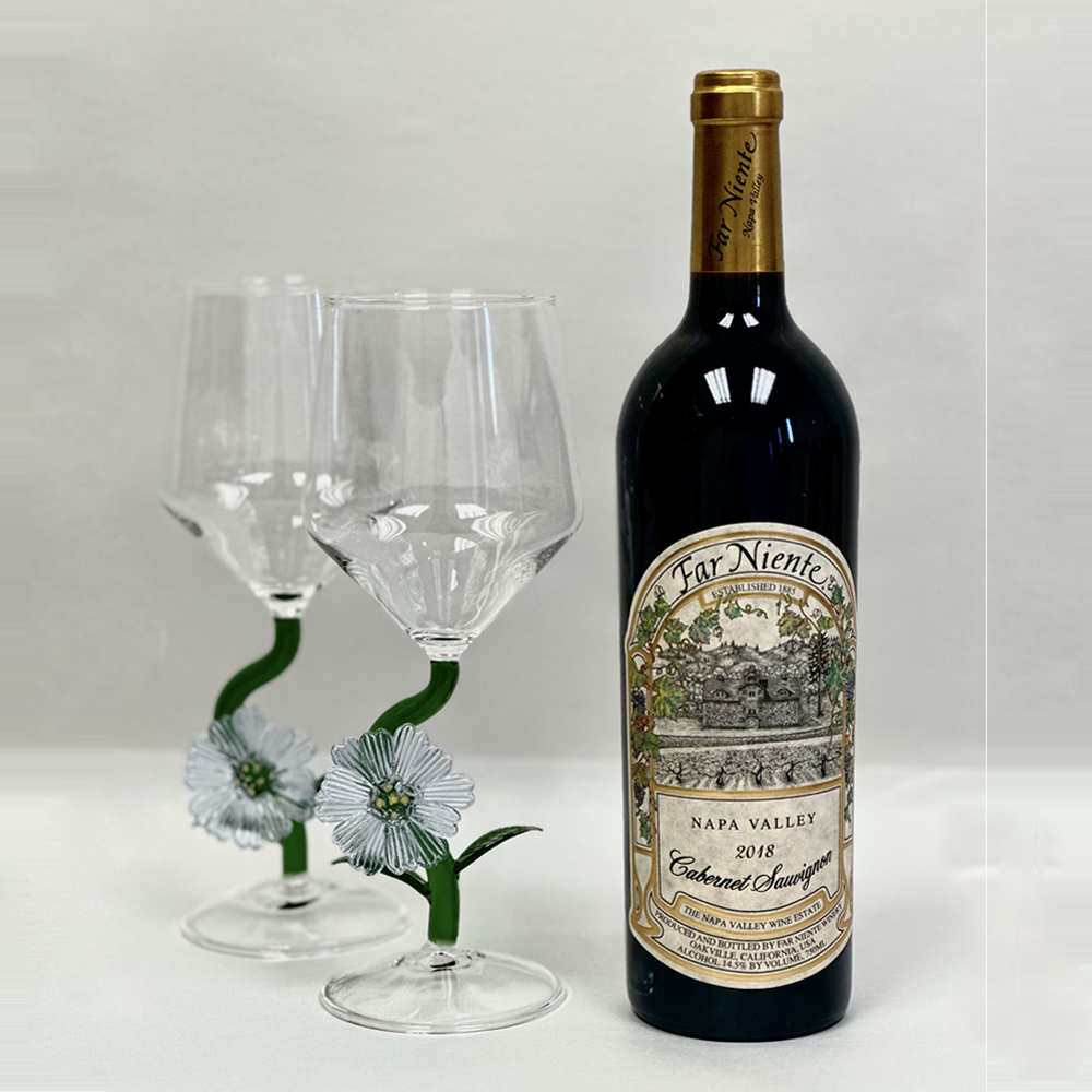 Far Niente Cabernet Sauvignon and Wine Glasses Gift Set