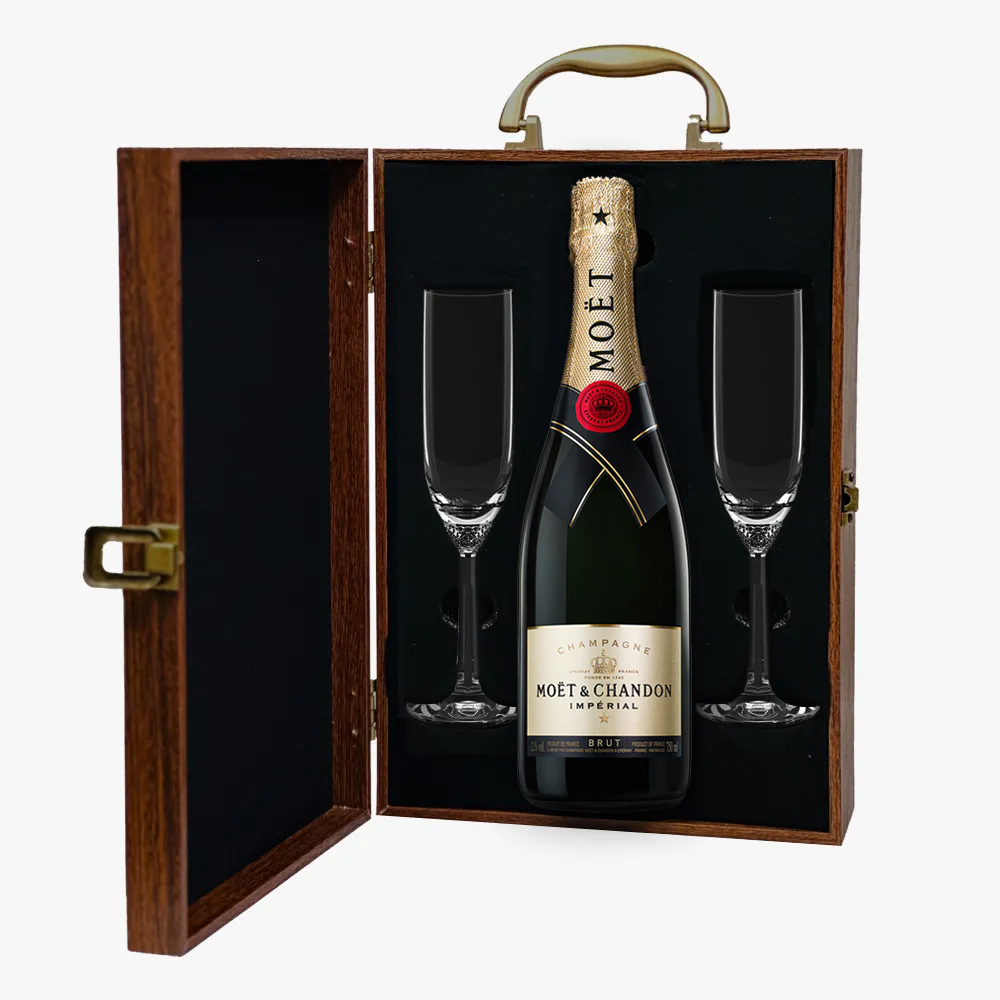 MOËT & CHANDON 8本セット Moët & Chandon Champagne And Flutes Gift Set